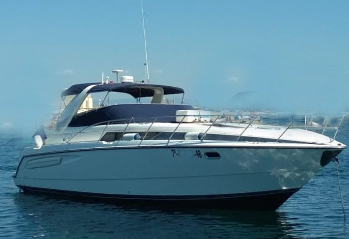 BAYLINER AVANTI EXPRESS 4080 lleno