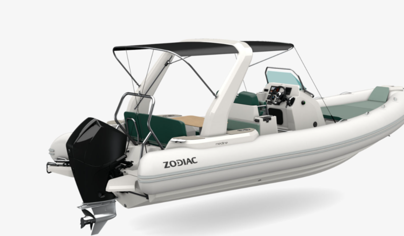 ZODIAC MEDLINE 750 lleno