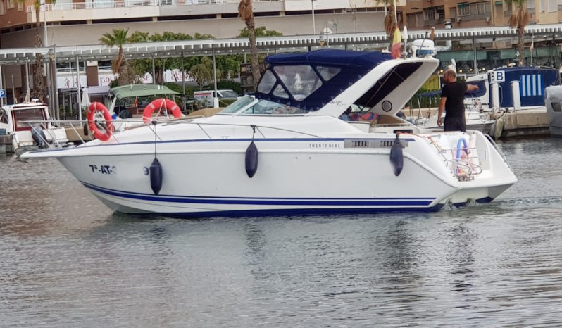 BAJA YACHTS TWENTYNINE lleno