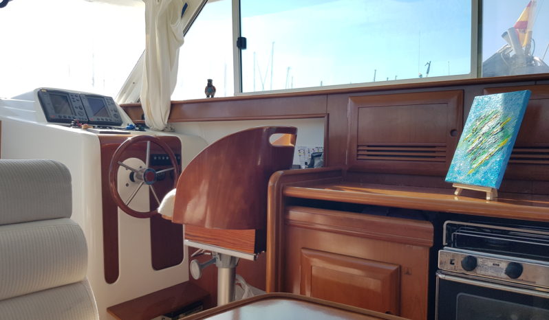 BENETEAU ANTARES 10.80 lleno