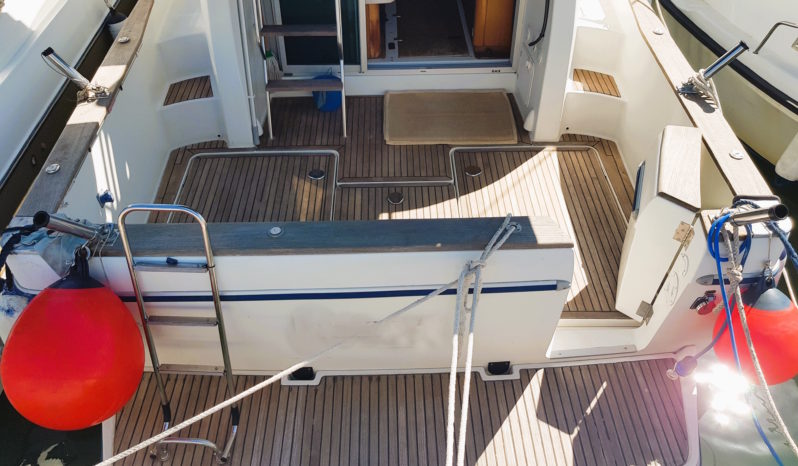 BENETEAU ANTARES 10.80 lleno