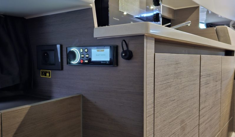 BENETEAU FLYER 9 SD lleno