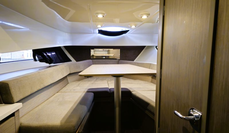 BENETEAU FLYER 9 SD lleno