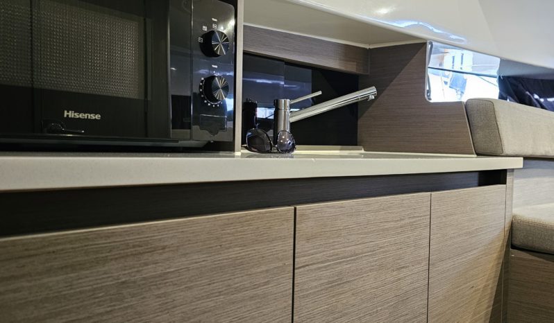 BENETEAU FLYER 9 SD lleno