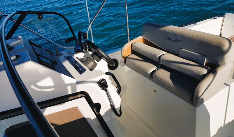 BENETEAU FLYER 9 SD lleno