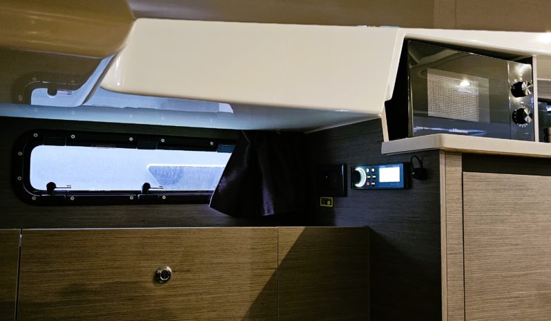 BENETEAU FLYER 9 SD lleno