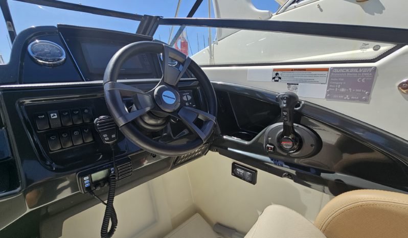 QUICKSILVER ACTIV 755 CRUISER lleno