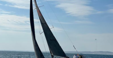 velero de crucero - regata astraea helium980